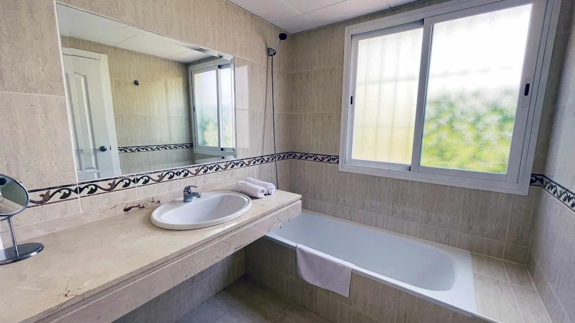 Appartamento Gran Terraza Con Vistas Al Mar Y Piscina Rincón de la Victoria