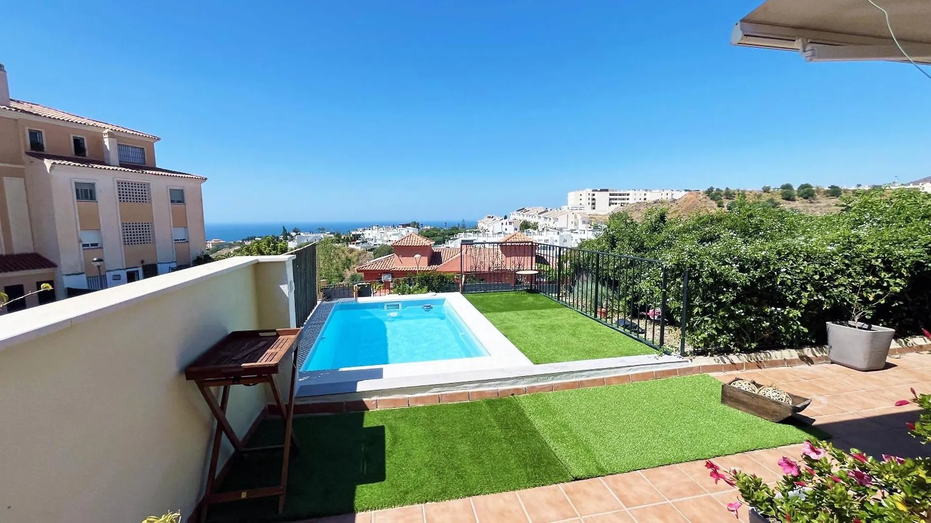 Gran Terraza Con Vistas Al Mar Y Piscina Apartment Rincon de la Victoria Spain