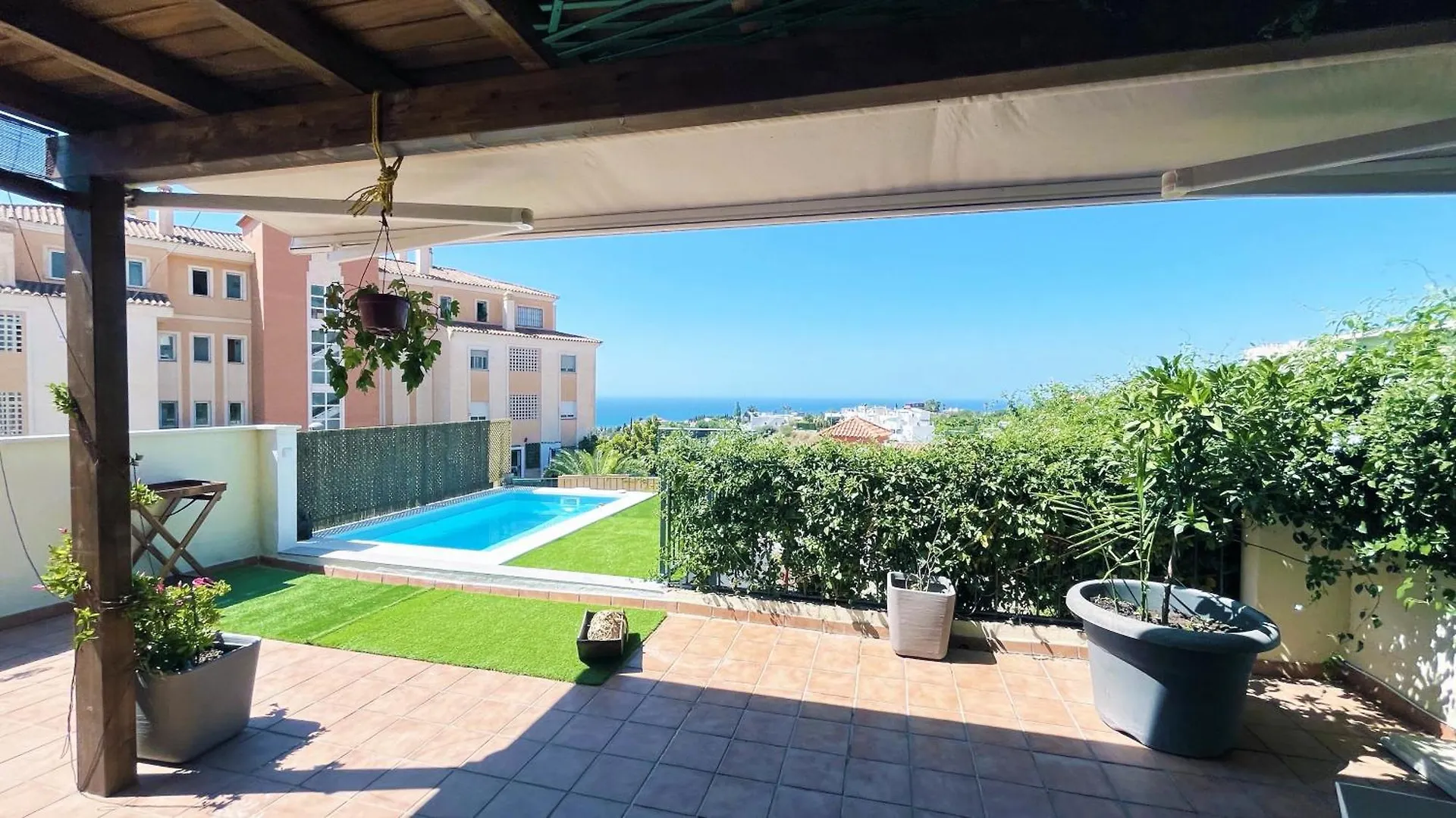 Appartamento Gran Terraza Con Vistas Al Mar Y Piscina Rincón de la Victoria