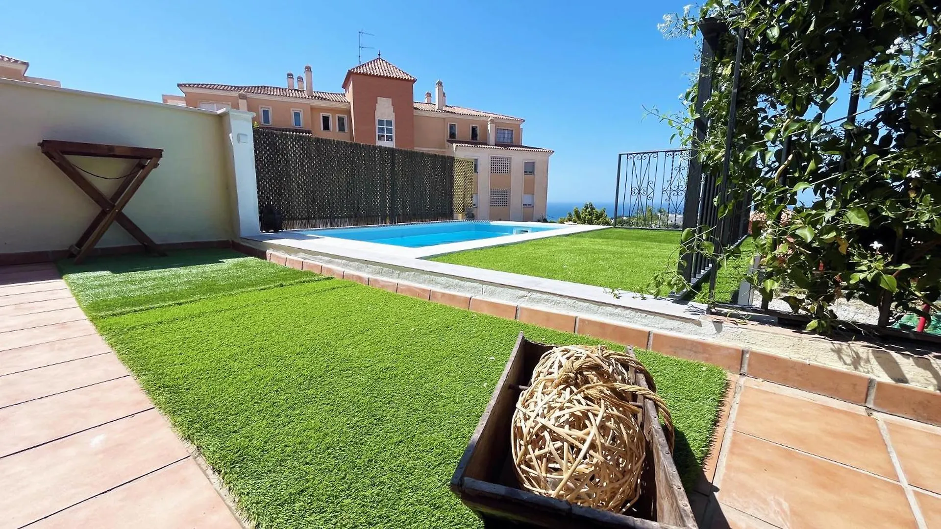Appartamento Gran Terraza Con Vistas Al Mar Y Piscina Rincón de la Victoria